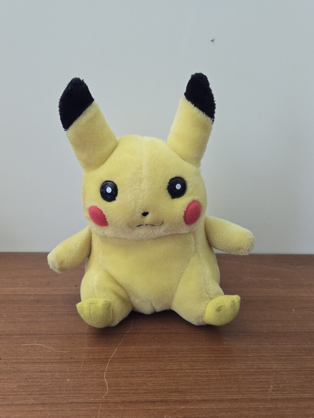VTG 1998 Pokemon Pikachu Plush Stuffed Toy Nintendo Creatures Game Freak